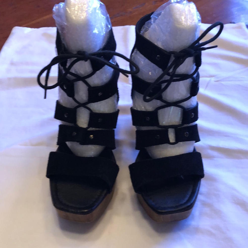 J/SLIDES BLACK SUEDE TIE UP PLATFORM SANDALS